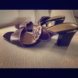 Dana Buchman heels